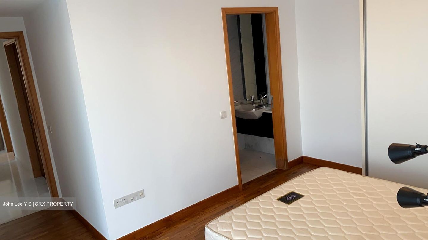 Centro Residences (D20), Condominium #496718491